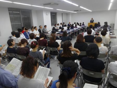 甲州市中学生ボーヌ市友好親善訪問団結団式