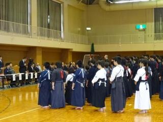 第２７回山梨県女性ゲートボール選手権大会【塩山総合グラウ第３４回東山梨地区小中学生剣道選手権大会【塩山市民体育館】ンド】