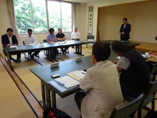 ぶどうの丘スーツ開発検討会議【勝沼ぶどうの丘】