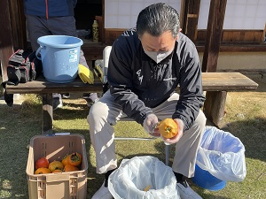 ころ柿づくり体験教室 ころ柿づくり体験教室