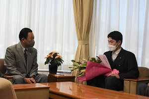 風間投手表敬訪問