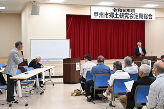 rekisi2 参加者が講師に質問しています