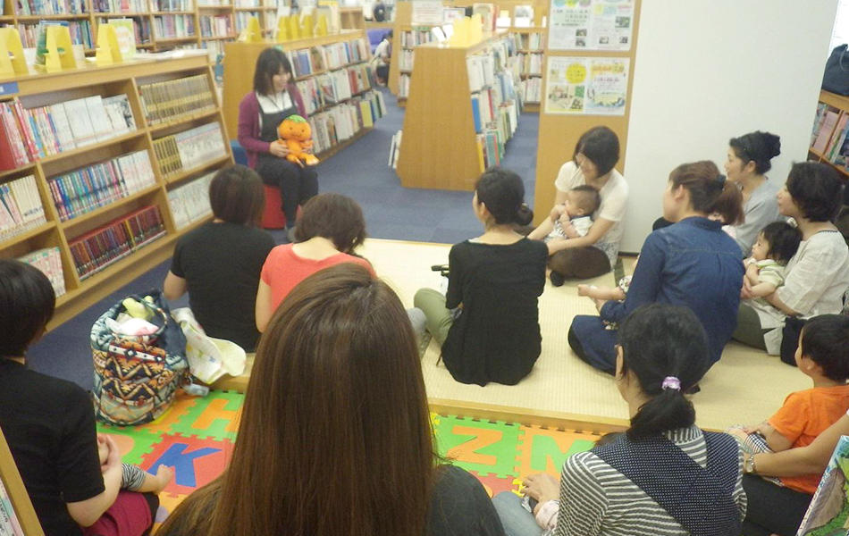 赤ちゃんから大人まで誰もが楽しめる図書館 甲州らいふ 甲州市移住支援ポータルサイト