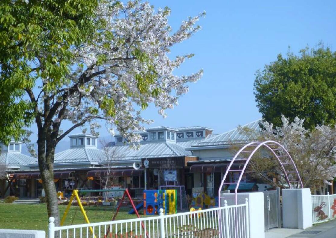 甲州市内の保育園の画像
