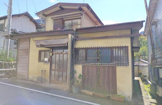 甲州市大和町初鹿野の空き家物件画像