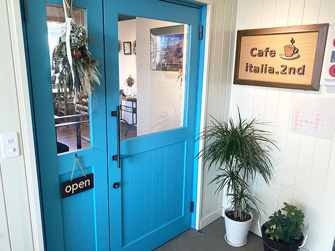 店舗入り口の画像
